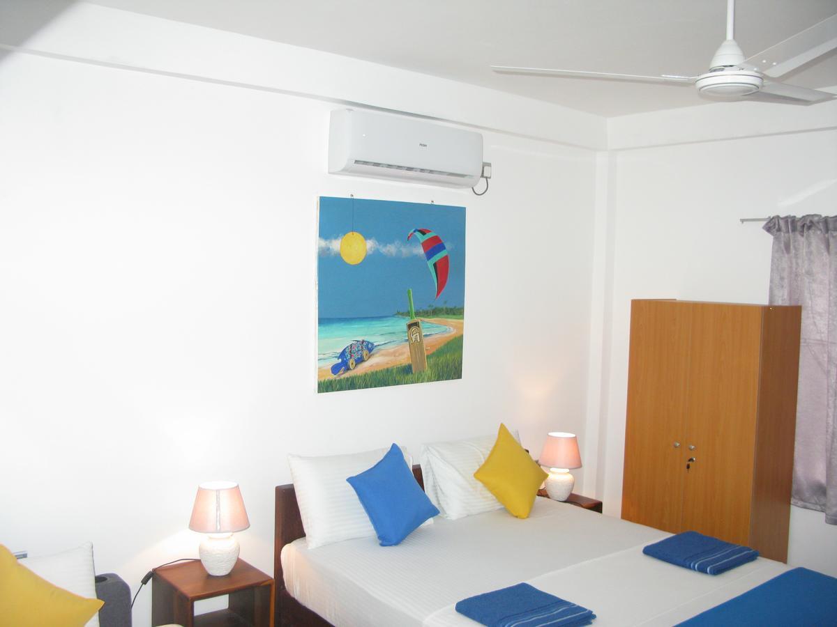 Anuhas Airport Villas Катунаяка Екстер'єр фото